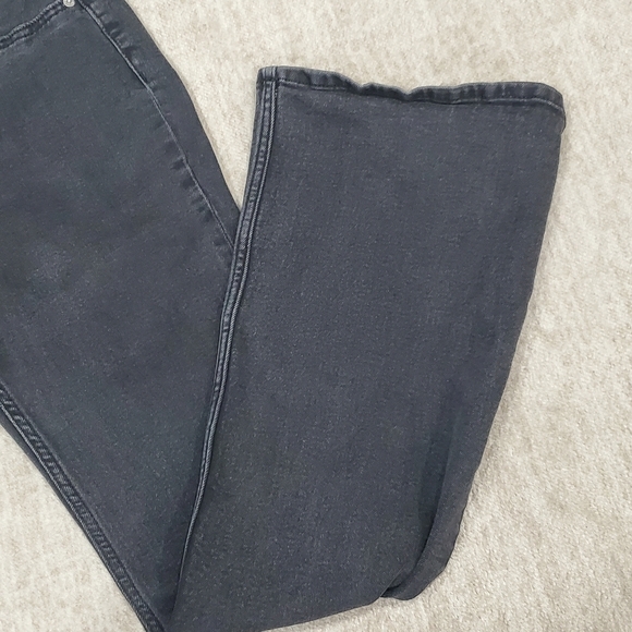 Women's Black Flared Jeans - Picture 6 of 8